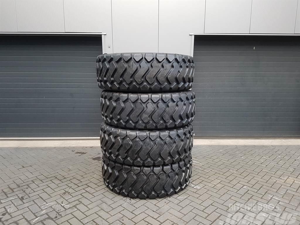 Triangle 20.5-R25 - Tyre/Reifen/Band Gumiabroncsok, kerekek és felnik
