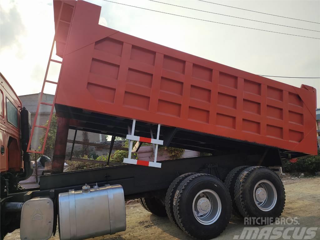 Sinotruk Howo 371 dump truck Mezei dömperek