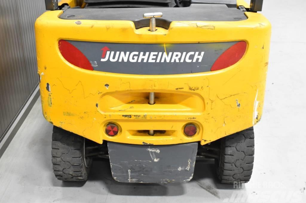 Jungheinrich EFG 320 N Elektromos targoncák