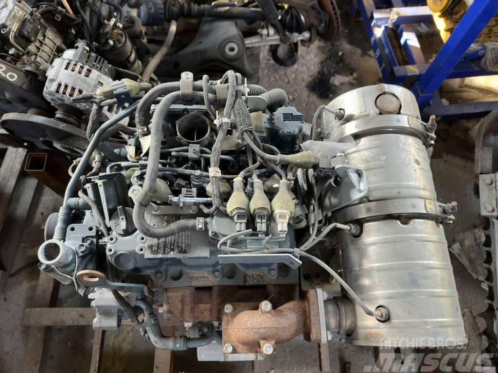 Kubota D1803-CR-EF04 ENGINE Motorok