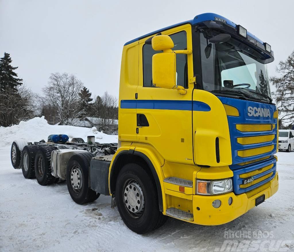 Scania G480 10x4 Valmistuu Metsäkoneenkuljetusautoksi erdészeti gépszállító teherautók