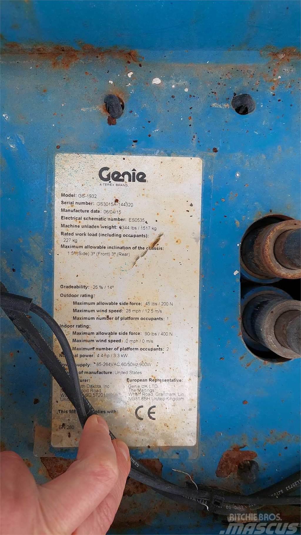 Genie GS1932 Ollós emelők