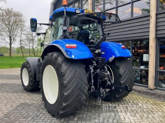 New Holland T 7.210 AC Traktorok