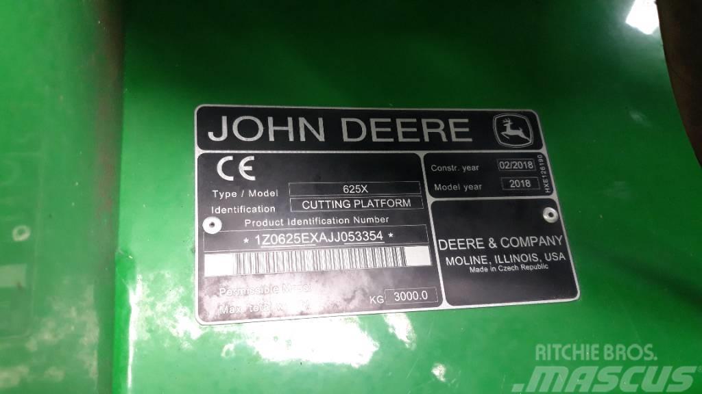 John Deere T 660 i Kombájnok