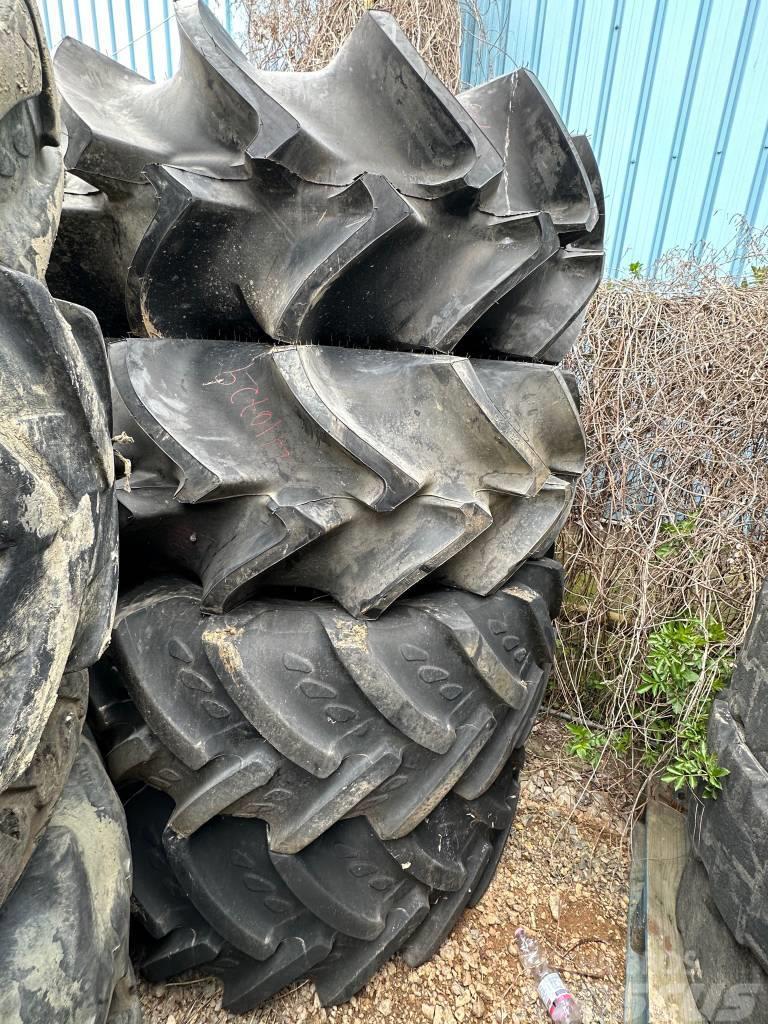 Pirelli 23.1/26 Harvester Tyres Gumiabroncsok, kerekek és felnik
