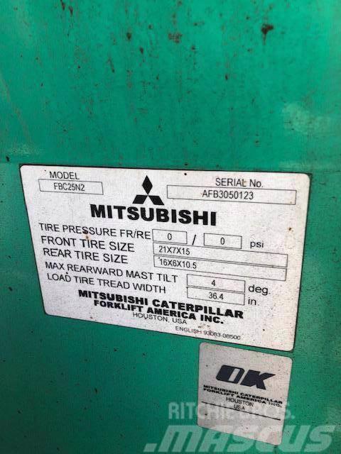 Mitsubishi FBC25N Elektromos targoncák
