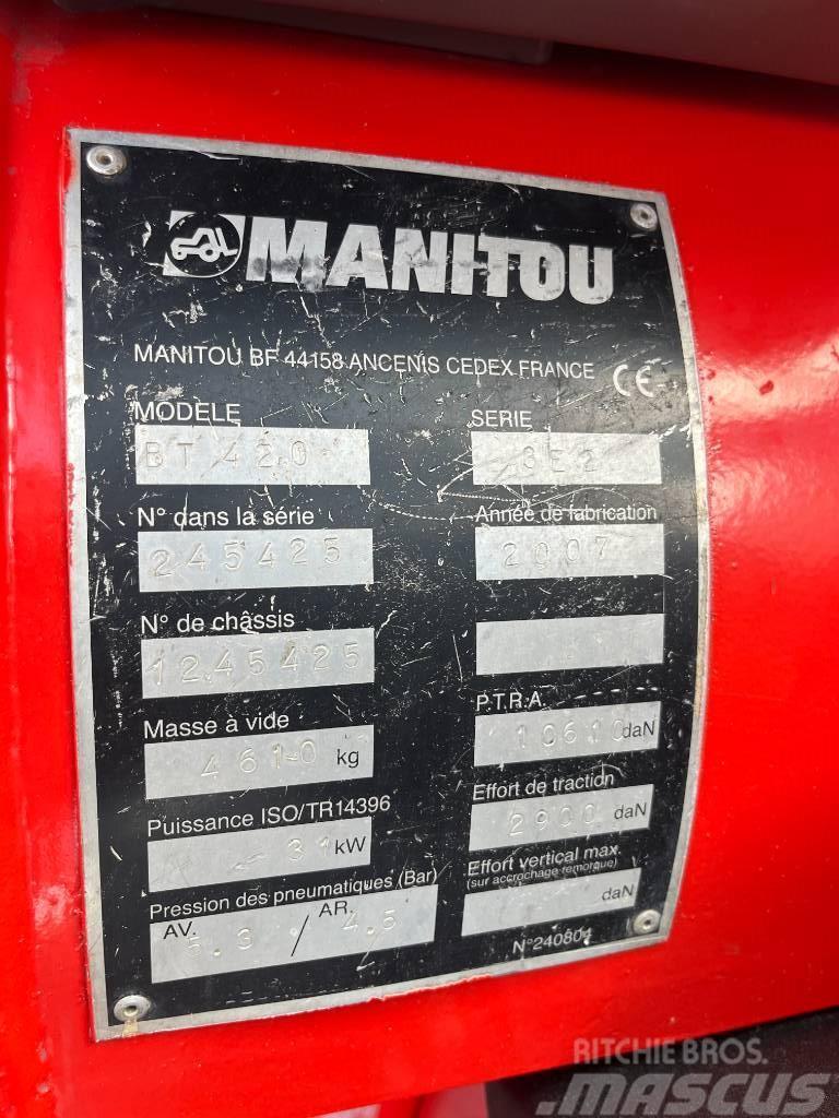 Manitou BT 420 Teleszkópos mezőgazdasági rakodók