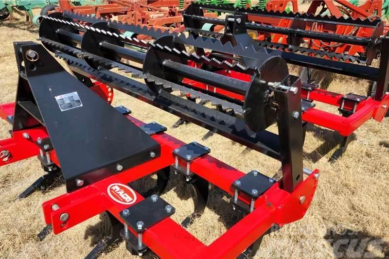  RY Agri 9 tooth Ripper with Roller Egyéb