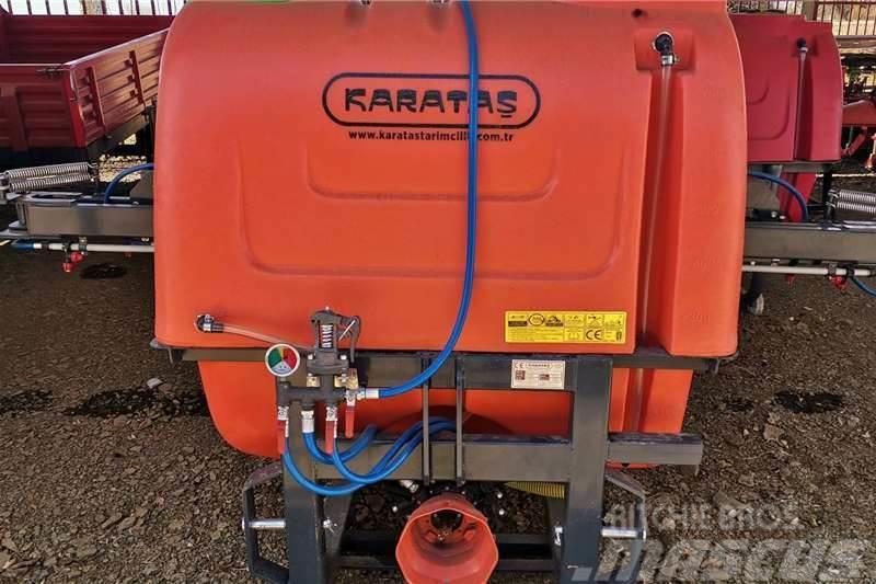  Other 800 L Karatas Boom Sprayer With 12m Boom Termény feldolgozó/tároló berendezések - Egyebek