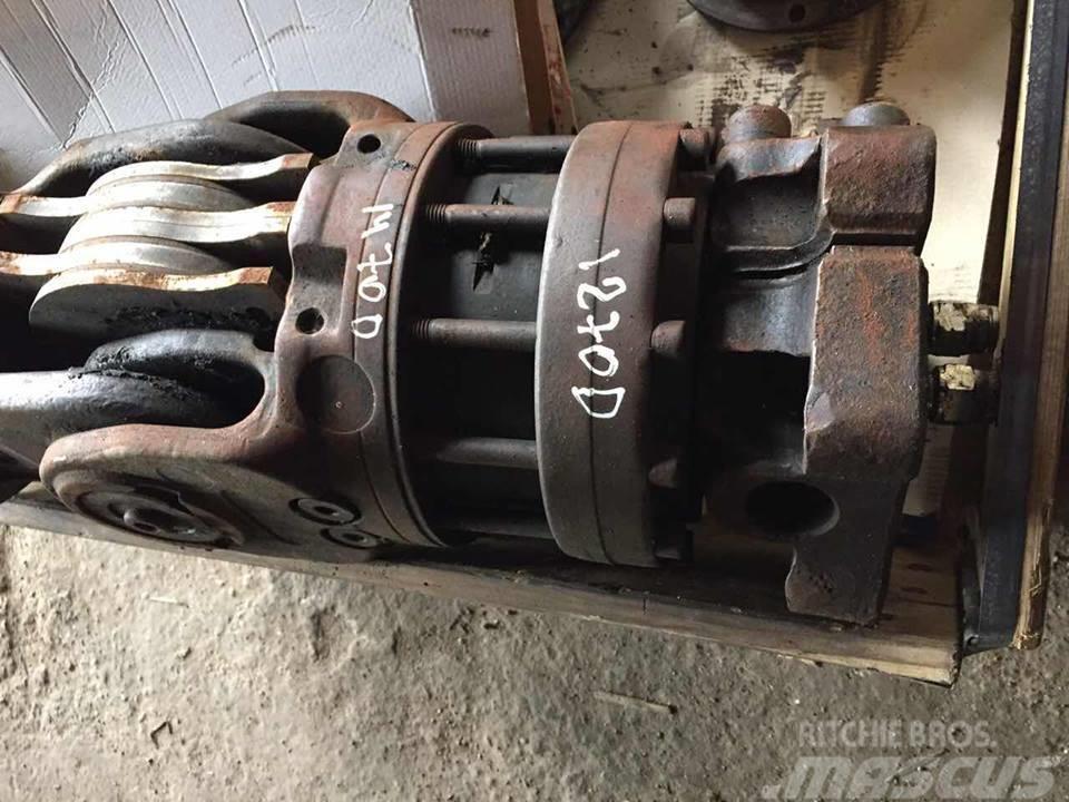 John Deere 1270D, 1470D Rotator Hidraulika