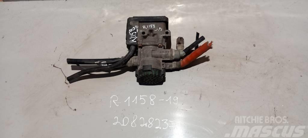 Renault Midlum 180 EBS brake valve 20828237 Fékek