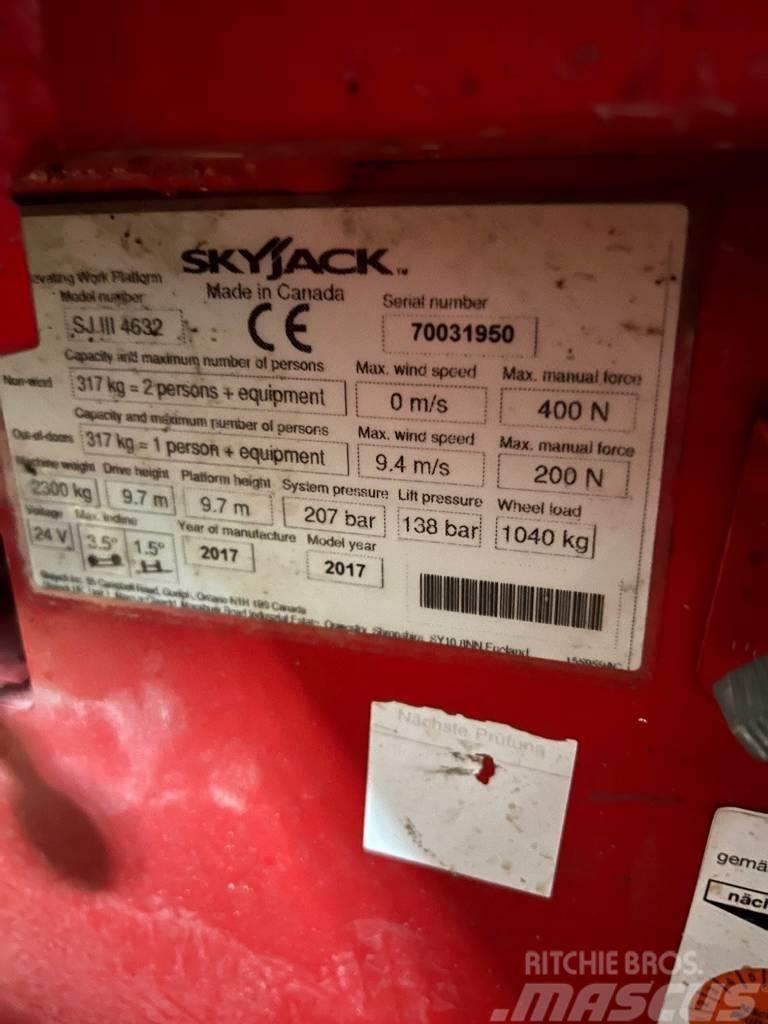 SkyJack SJ 4632 Ollós emelők