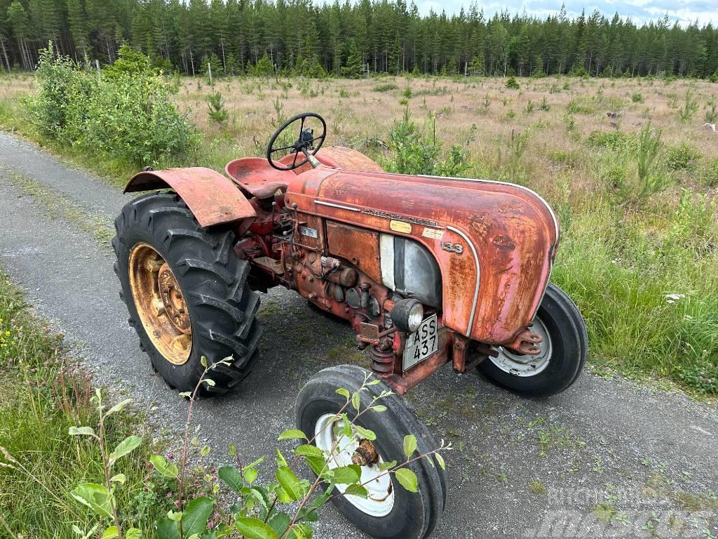 Porsche A133 traktor originalskick Traktorok