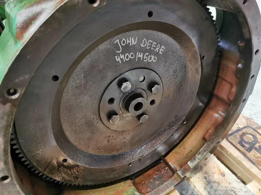 John Deere 4400 {J.D 4039TF}  flywheel Motorok