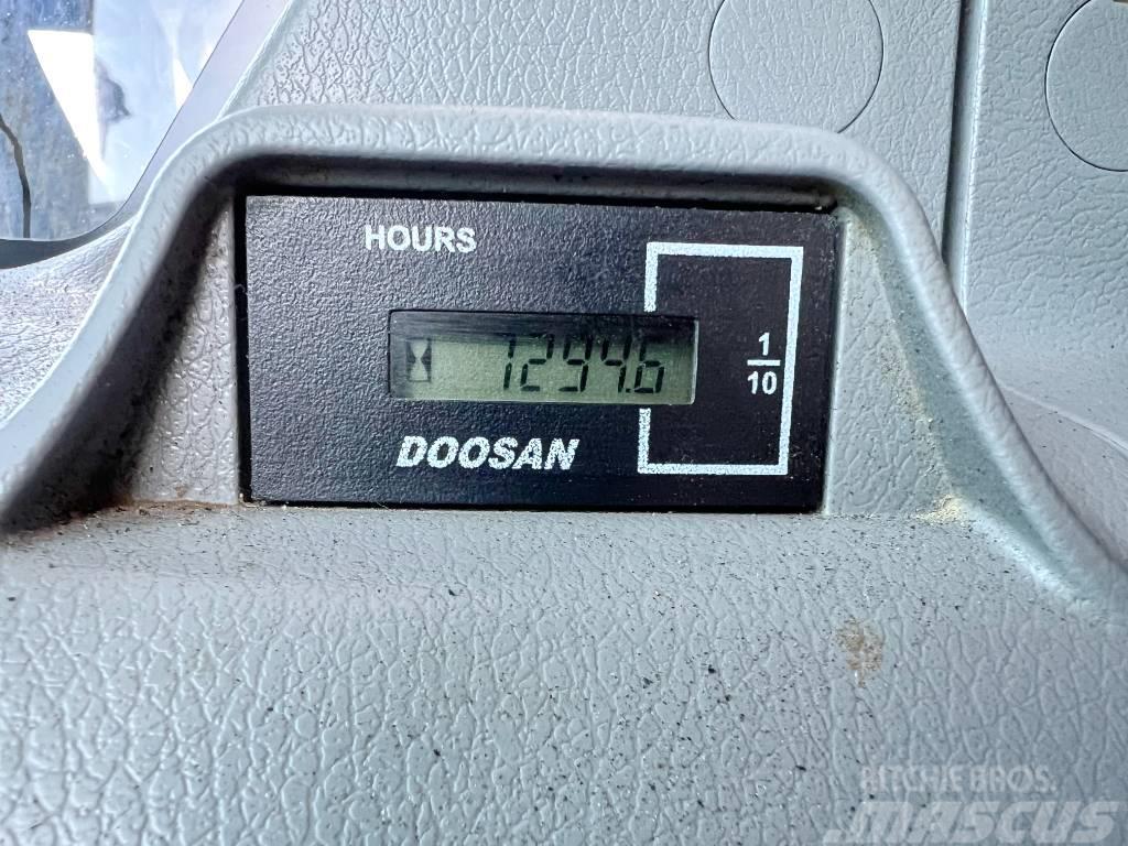 Doosan DX300LC-5 - Low Hours / Doosan DL08P Engine Lánctalpas kotrók
