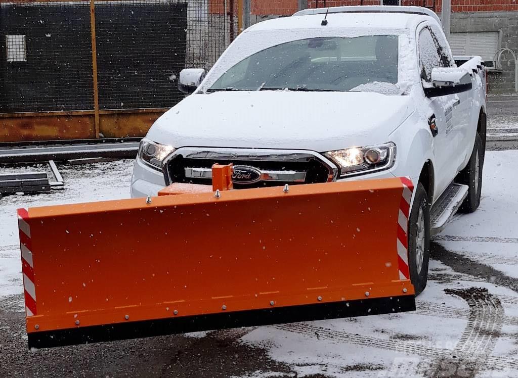 Megas Sniježna Ralica za terence - snow plough for cars Hóekék