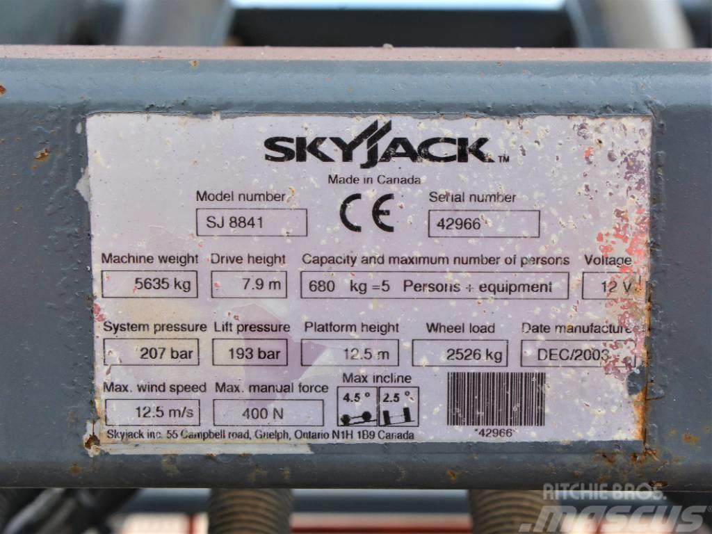 SkyJack SJ 8841 RT Ollós emelők
