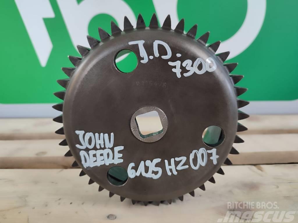 John Deere Oil pump gear R116476 engine JOHN DEERE 6125HZ007 Motorok