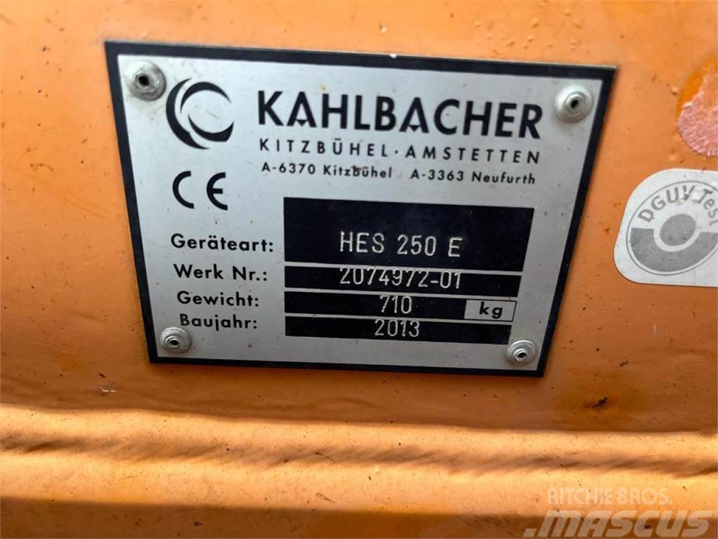 Kahlbacher Schneepflug HES 250E Egyéb kommunális gépek