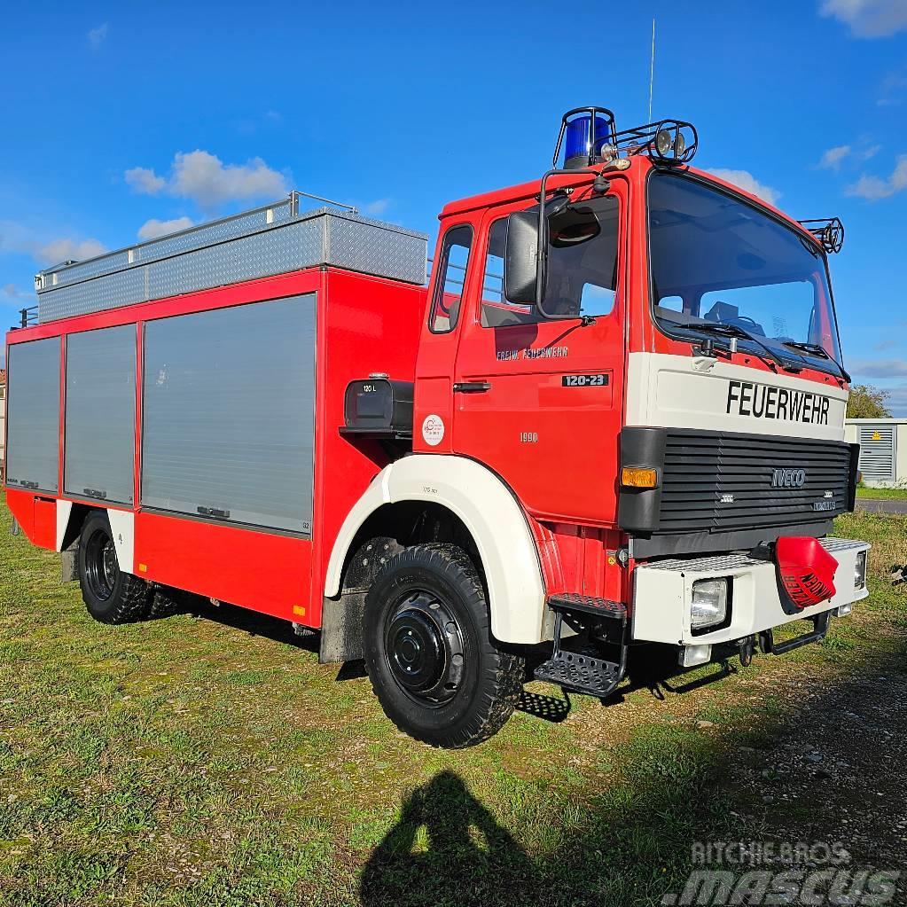 Iveco 120-23 RW2 Feuerwehr V8 4x4 Közúti karbantartó haszongépek
