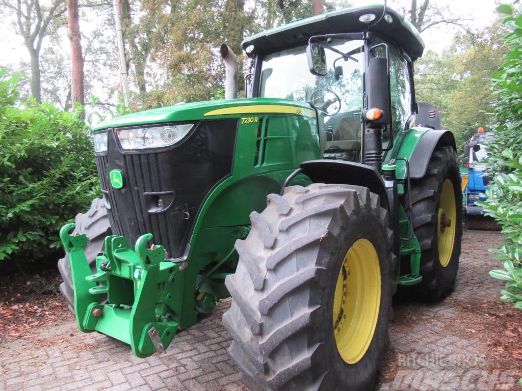 John Deere 7230 Traktorok