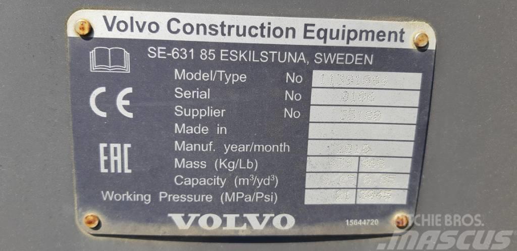Volvo L20-P 4in1 Schaufel #A-3171 Kanalak