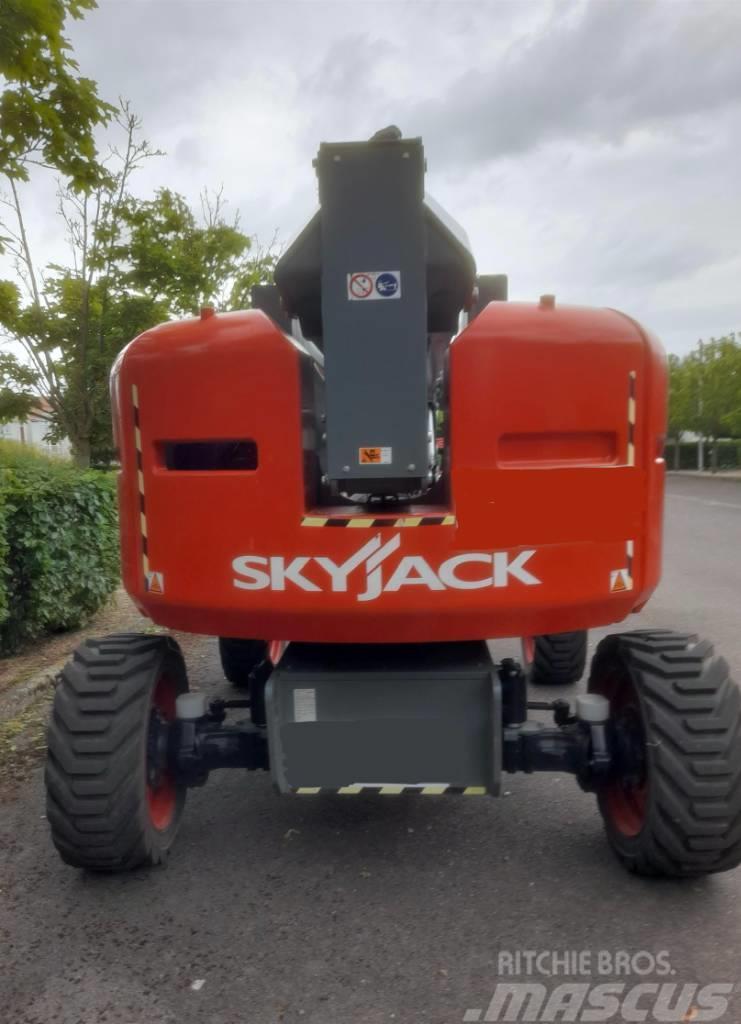 SkyJack SJ 60 AJ Karos emelők