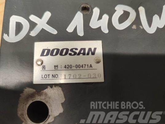 Doosan DX 140 W (1702-030) hydraulic block Hidraulika