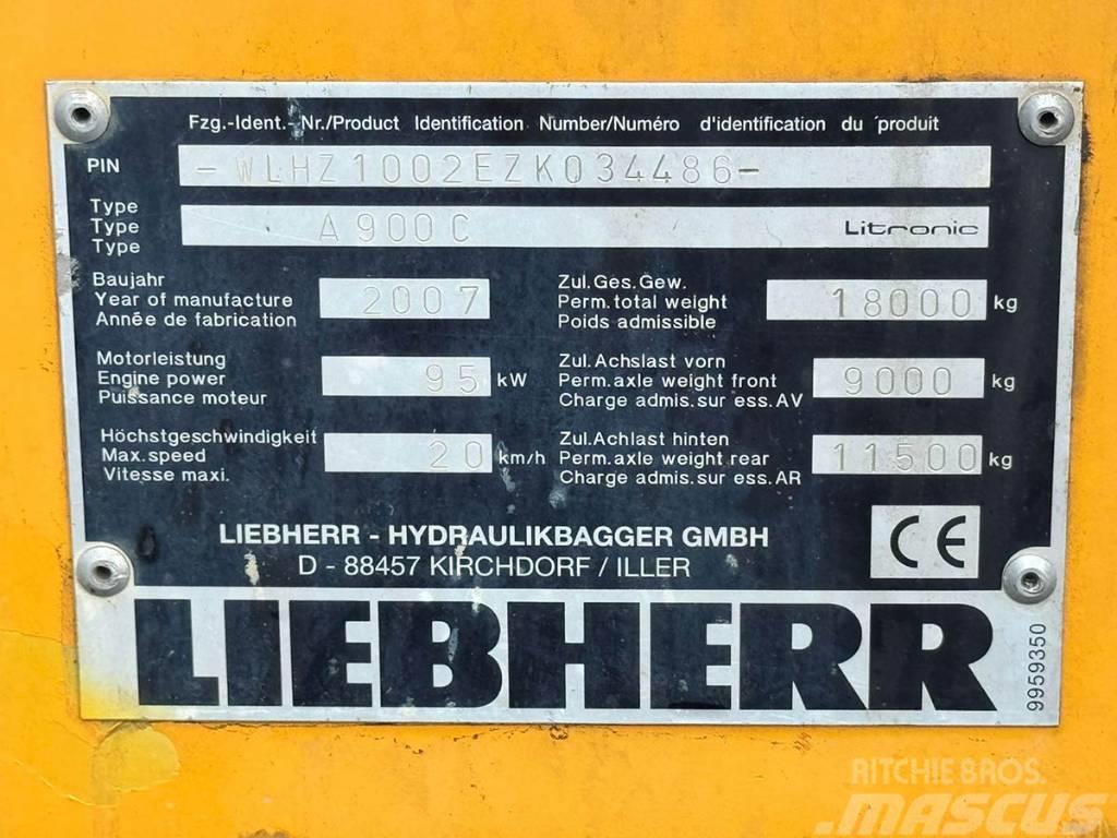Liebherr A 900 C Litronic Gumikerekes kotrók