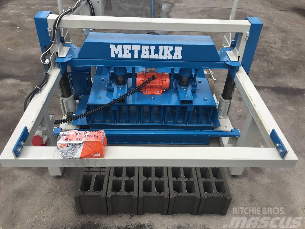 Metalika VP-5 Concrete block making machine Betontörő gépek
