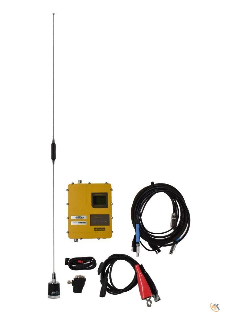 Topcon SRL-35 450-470 MHz 35 Watt External Radio Kit Egyéb alkatrészek