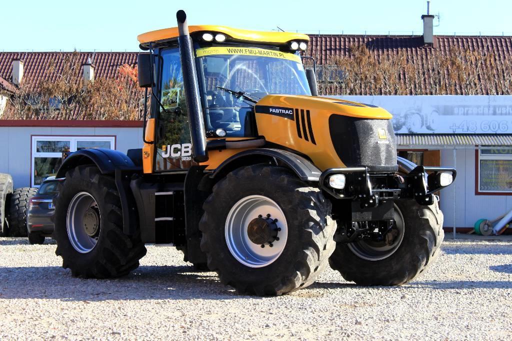 JCB FASTRAC 3230 XTRA Traktorok