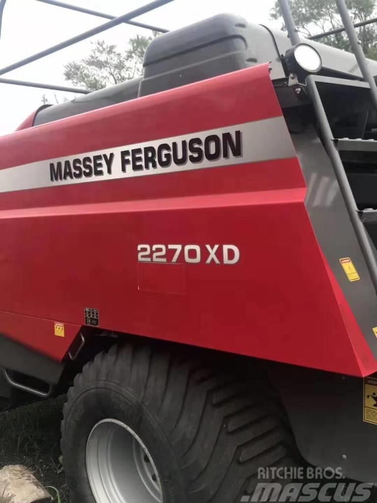 Massey Ferguson 2270 XD Szögletes bálázók