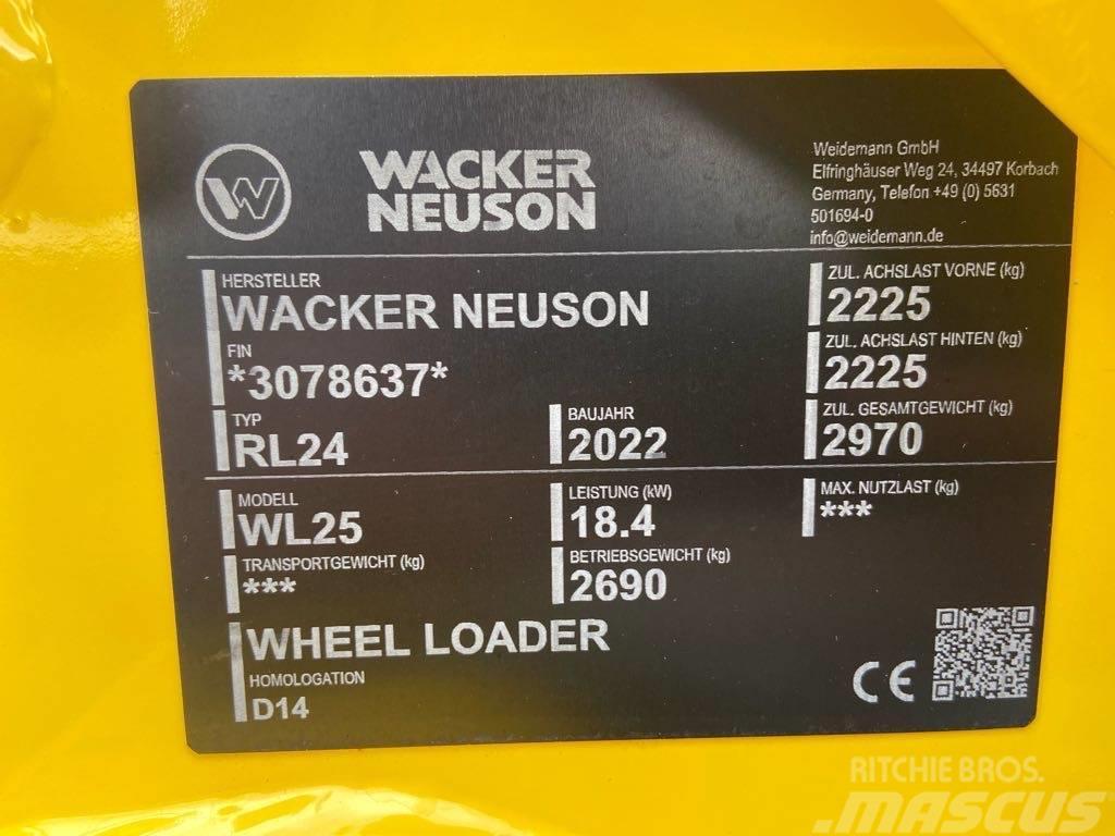 Wacker Neuson WL25 Gumikerekes homlokrakodók