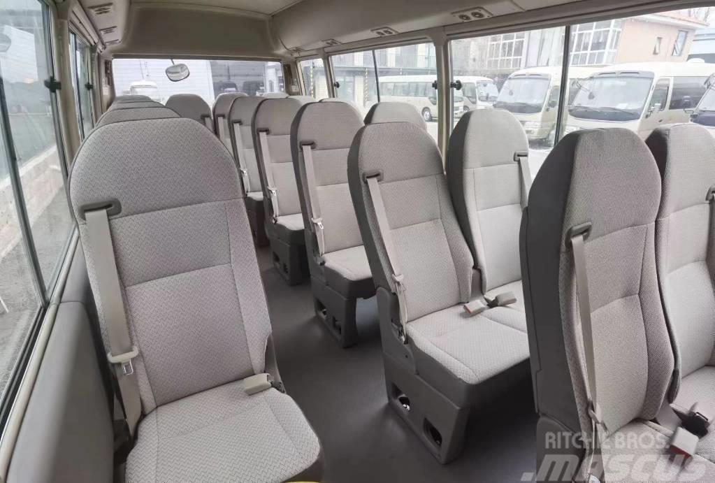 Toyota Coaster Mini buszok