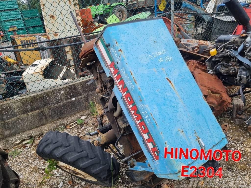  Hinomoto/Massey Ferguson E2304=MASSEY FERGUSON 101 Váltók