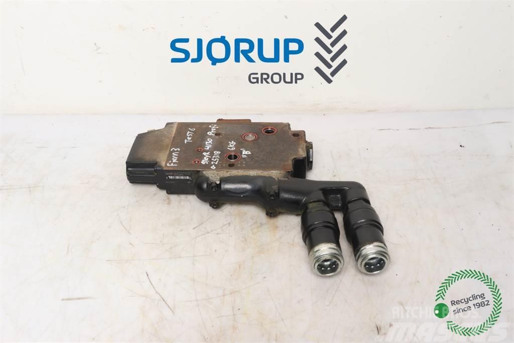 Steyr 4130 Profi Remote control valve Hidraulika