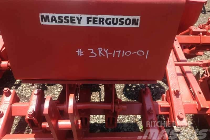 Massey Ferguson 3 Row Planter Egyéb