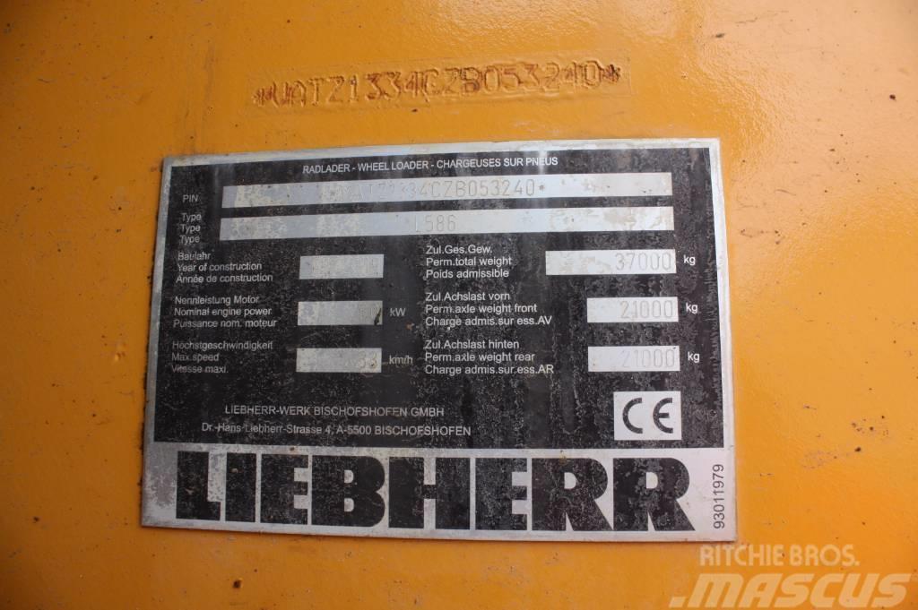 Liebherr L586XP Gumikerekes homlokrakodók