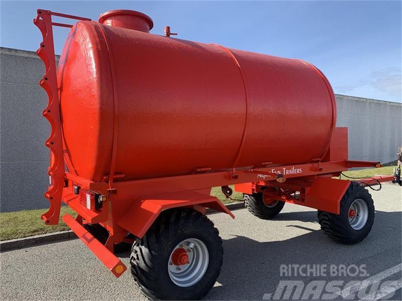 Agrofyn 8000 liter vandvogn Öntözőrendszerek