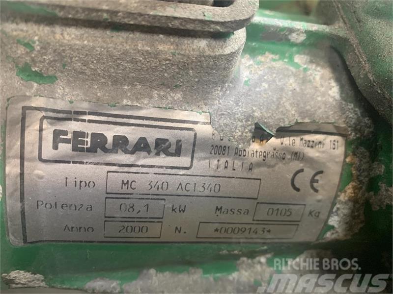 Ferrari 340 benzin med 1 meter kost Kompakt traktorok