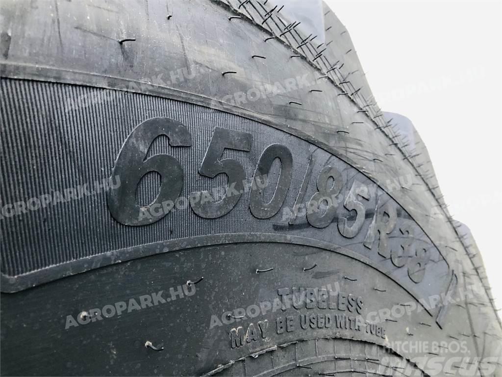 Ceat tire in size 650/85R38 Gumiabroncsok, kerekek és felnik