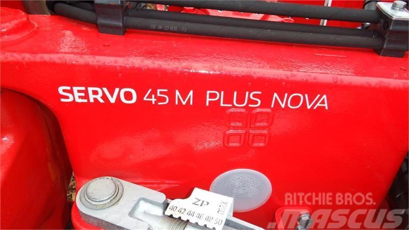 Pöttinger Servo 45 M Nova Plus Váltvaforgató ekék