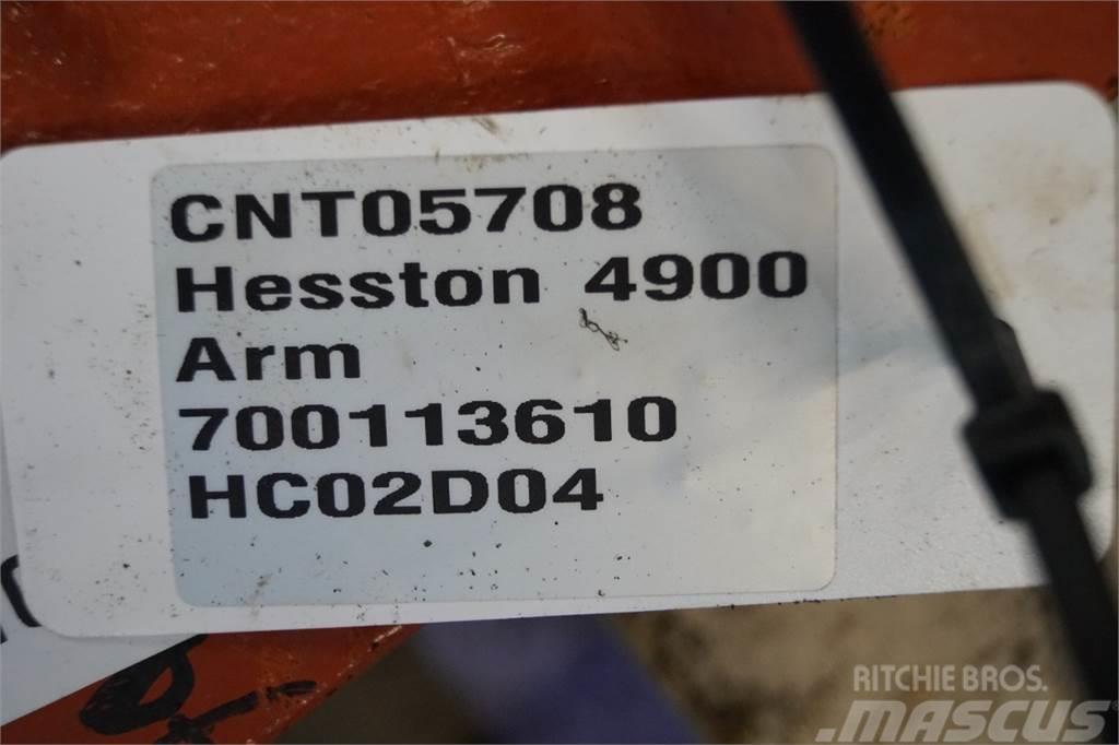 Hesston 4900 Bálafogó