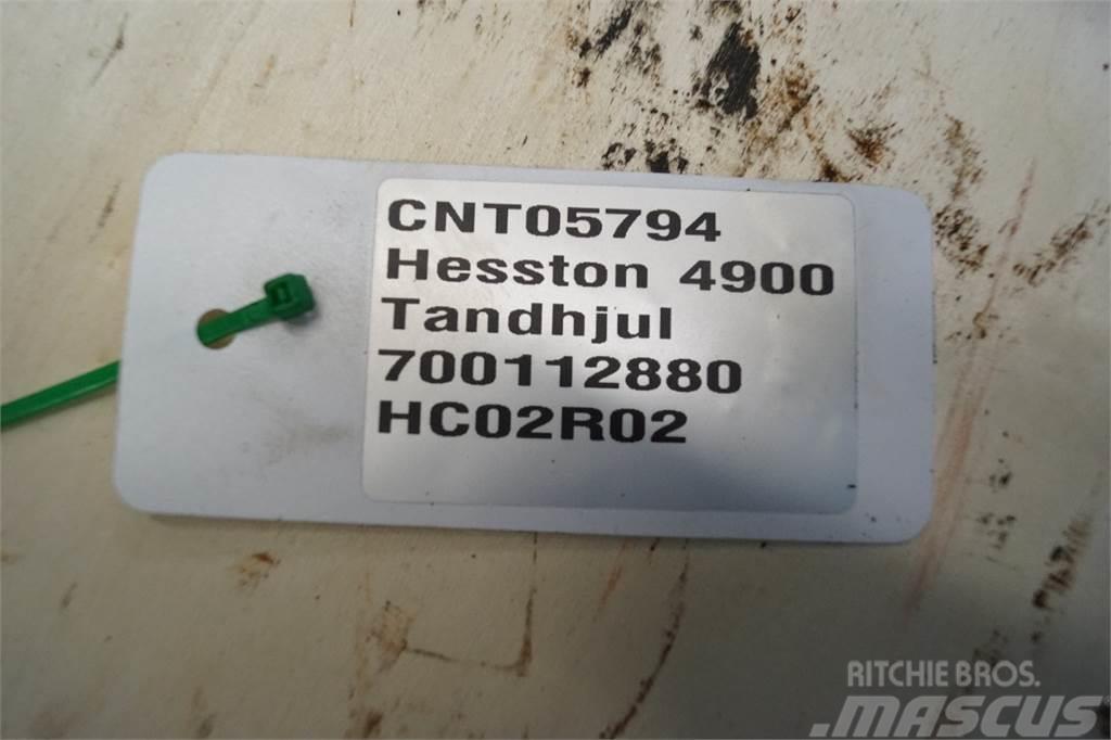 Hesston 4900 Egyéb szálastakarmányozási gépek