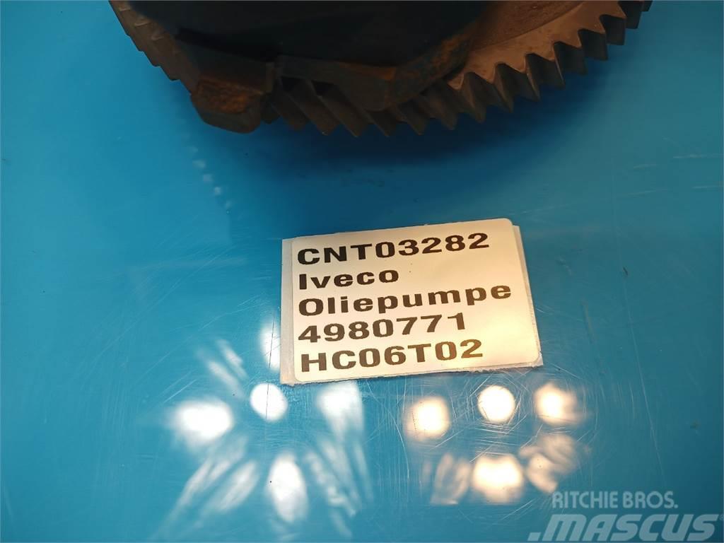 Iveco 8210 Motorok