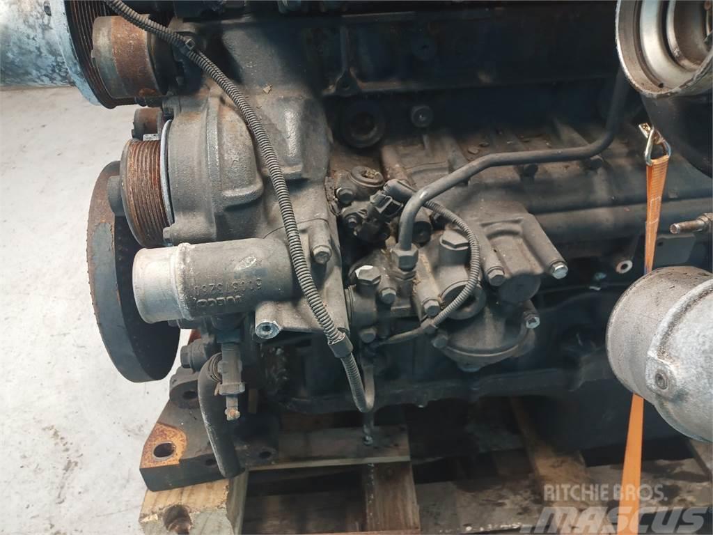 Iveco F3AE0684P E904 Motorok
