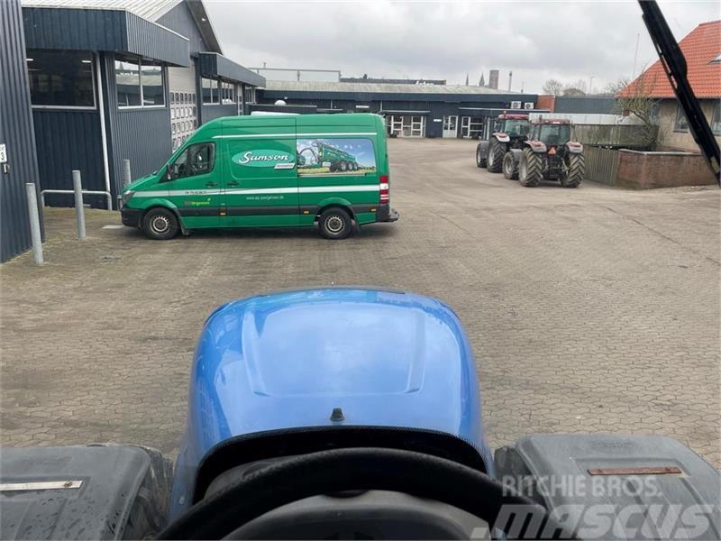 New Holland 8040 Affjedret foraksel Traktorok
