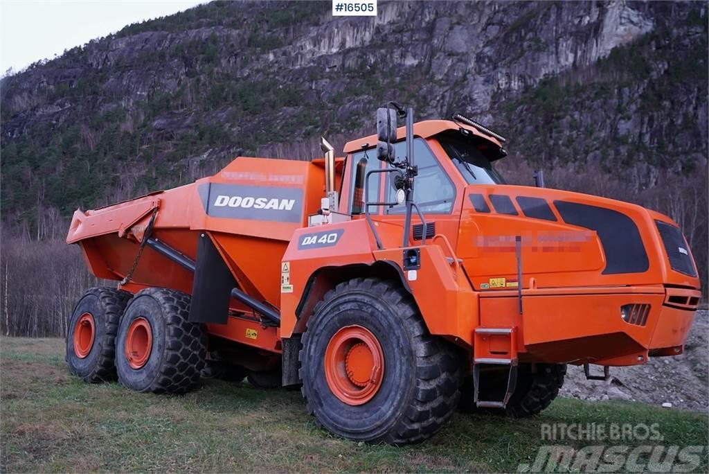 Doosan DA40 dump truck with 8935 hours Csuklósdömperek