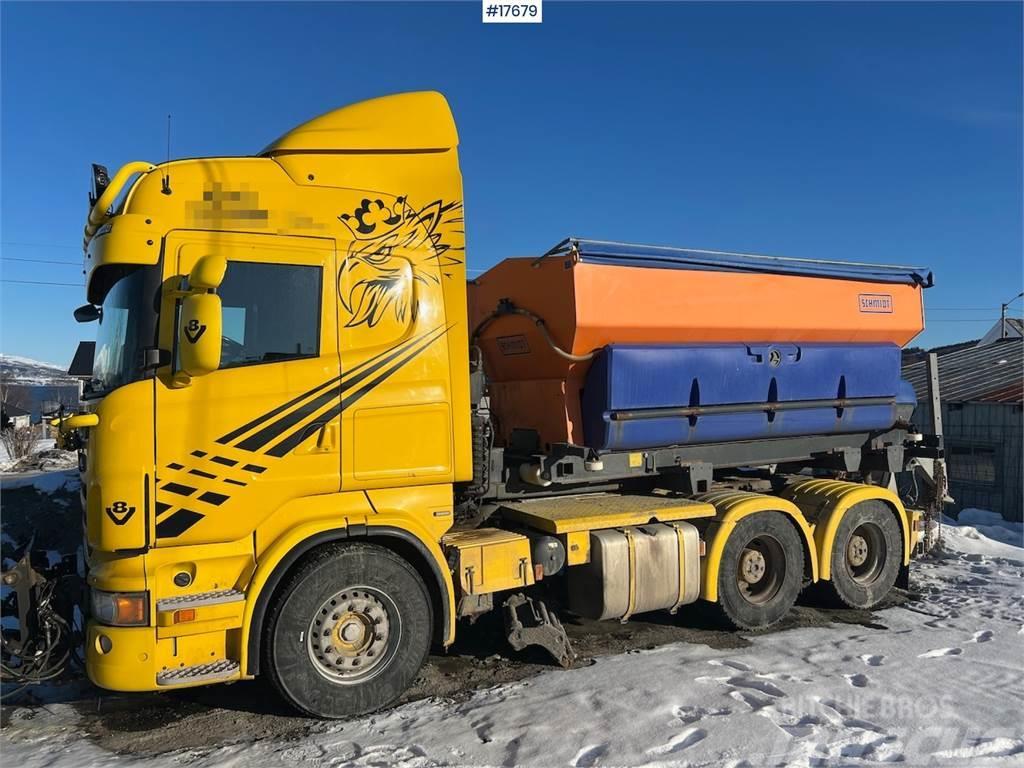 Scania R620 6x4 snow rigged combi truck Nyergesvontatók